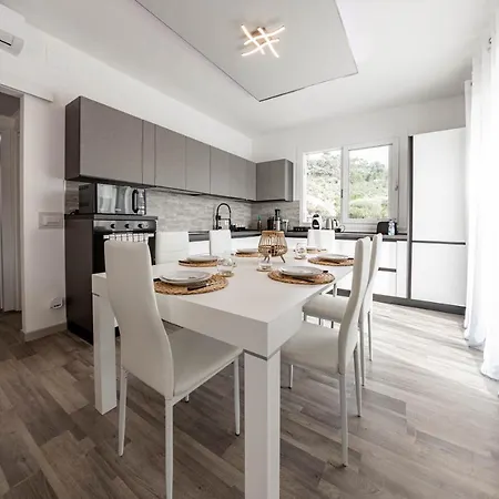 Appartement H11 Ml House Giardino- Parcheggio *