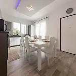 公寓 H11 Ml House Giardino- Parcheggio *