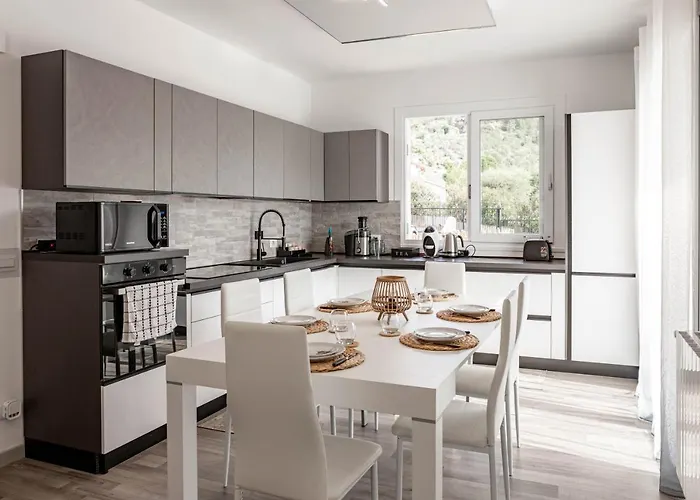 H11 Ml House Giardino- Parcheggio * Taggia