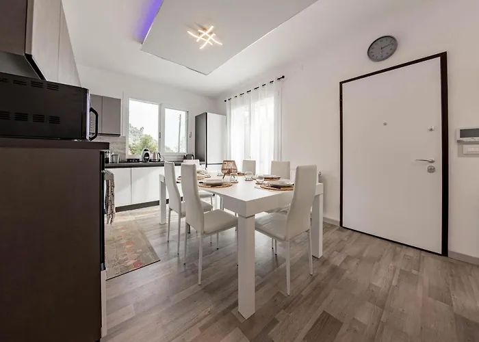 Lejlighed H11 Ml House Giardino- Parcheggio *